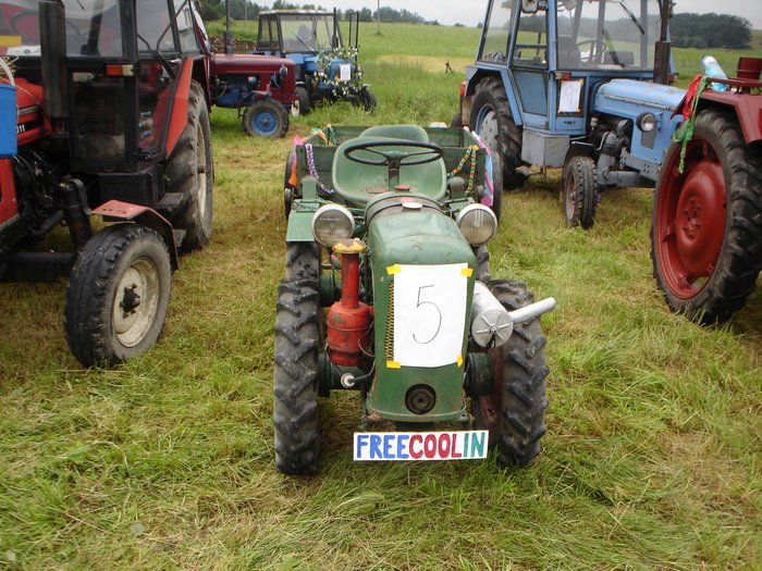traktor 05.JPG